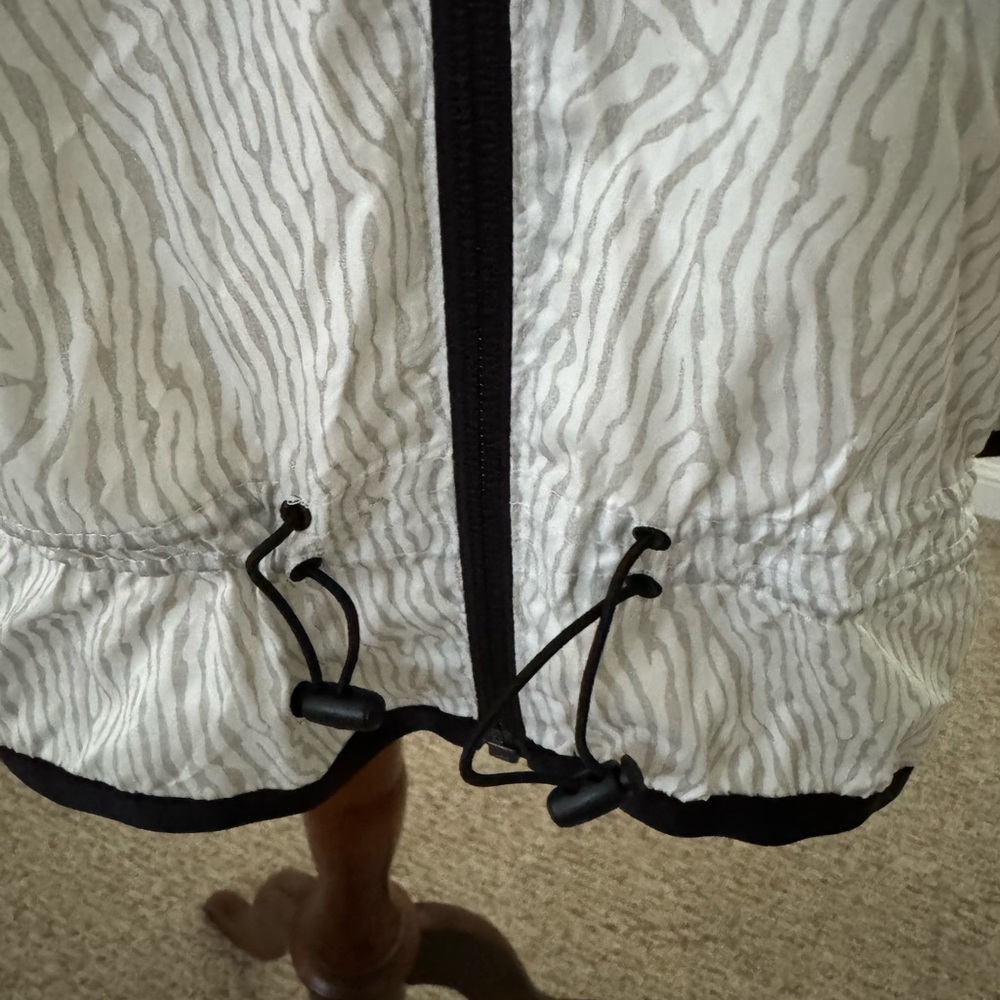 Nike Windrunner Flash Printed Zip-Up Windbreaker, referred to as “Zebra Print" - Picture 4 of 8